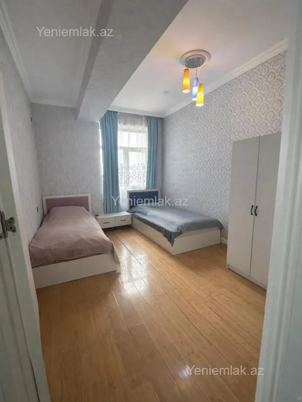 Satılır 3 otaqlı yeni tikili 95 m²