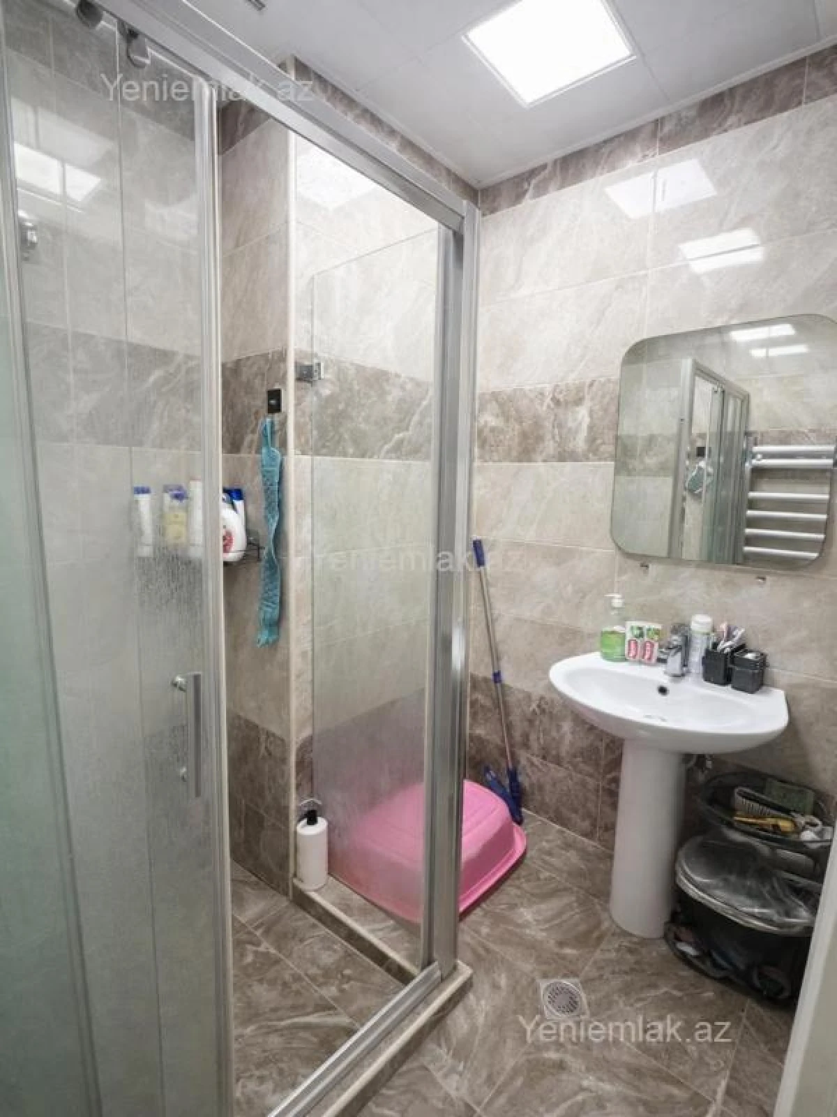 Satılır 3 otaqlı yeni tikili 95 m²