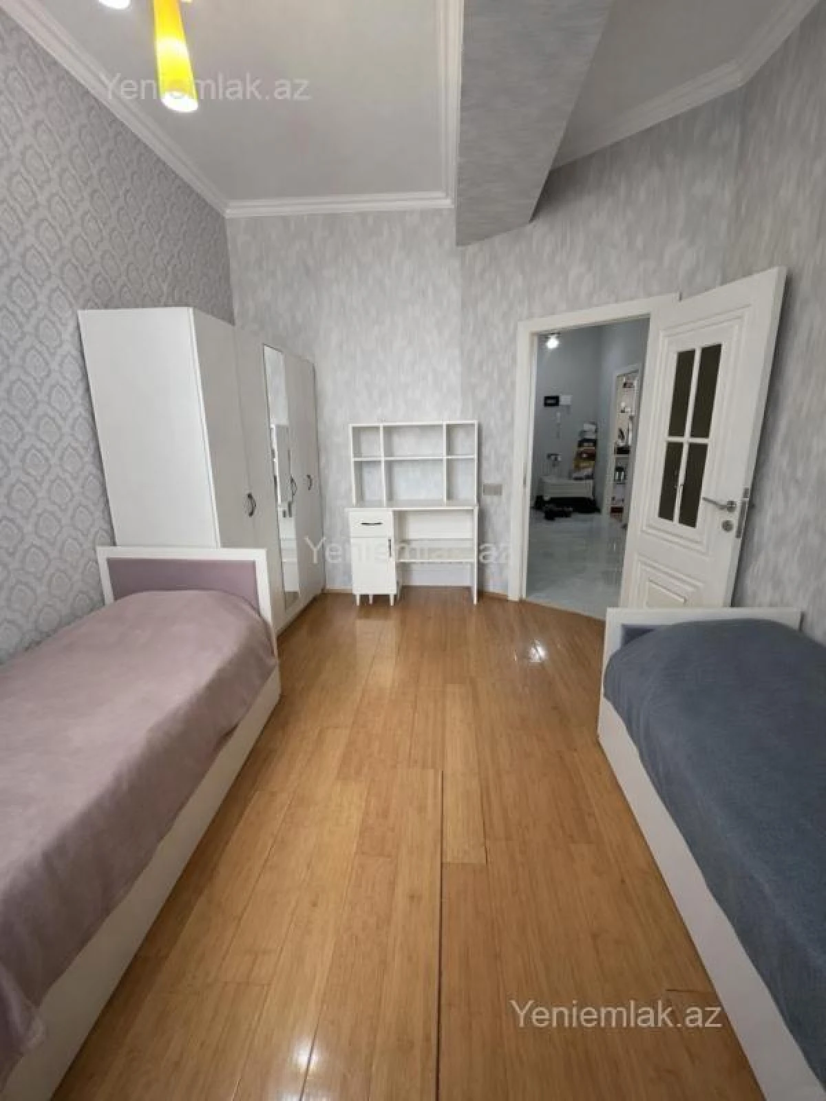 Satılır 3 otaqlı yeni tikili 95 m²