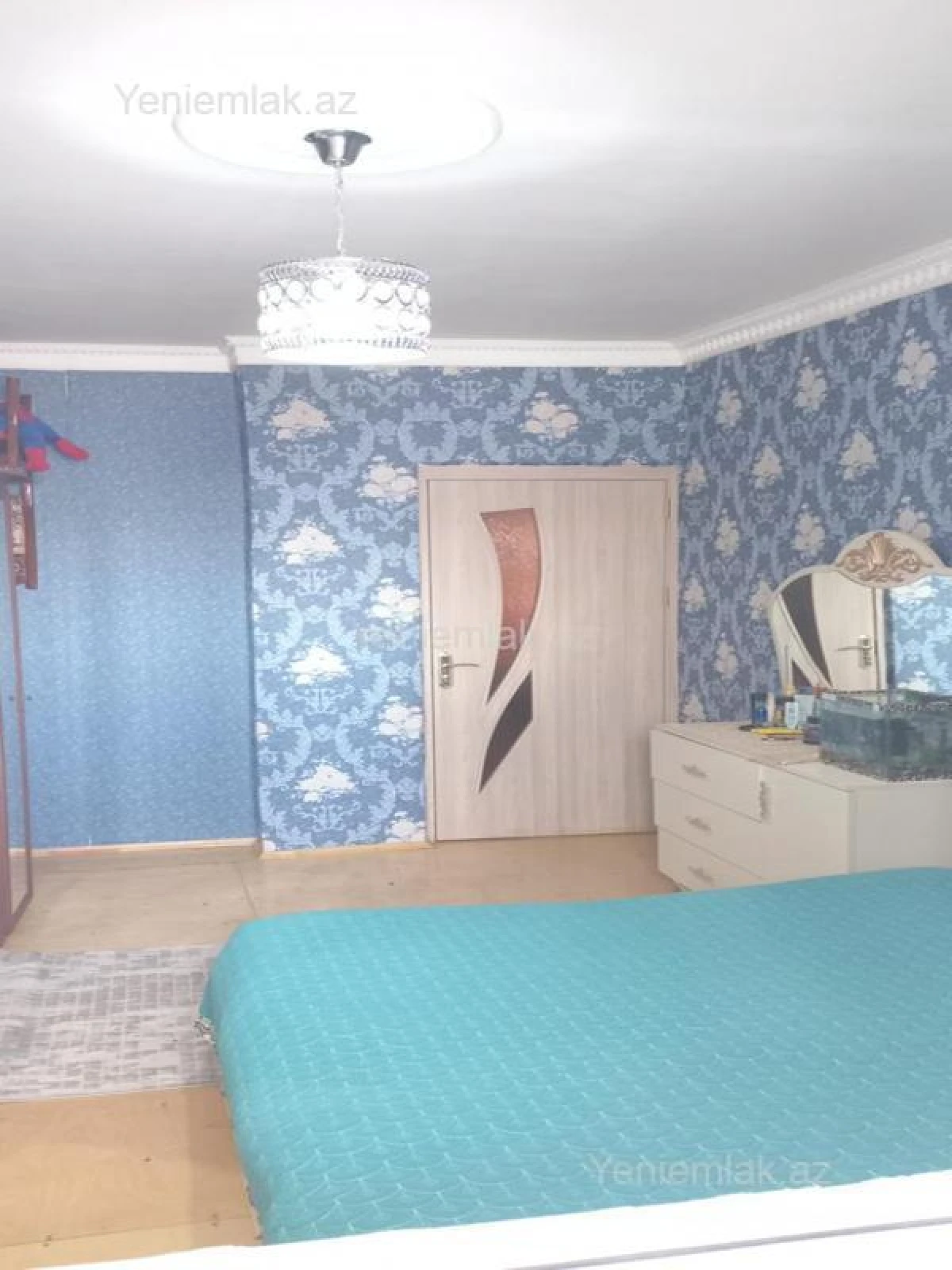 Satılır 2 otaqlı köhnə tikili 45 m²