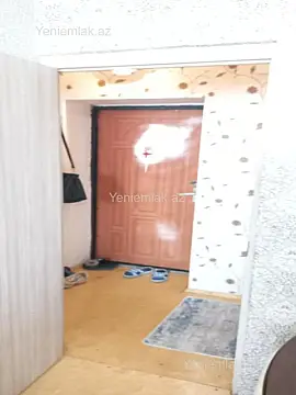 Satılır 2 otaqlı köhnə tikili 45 m²