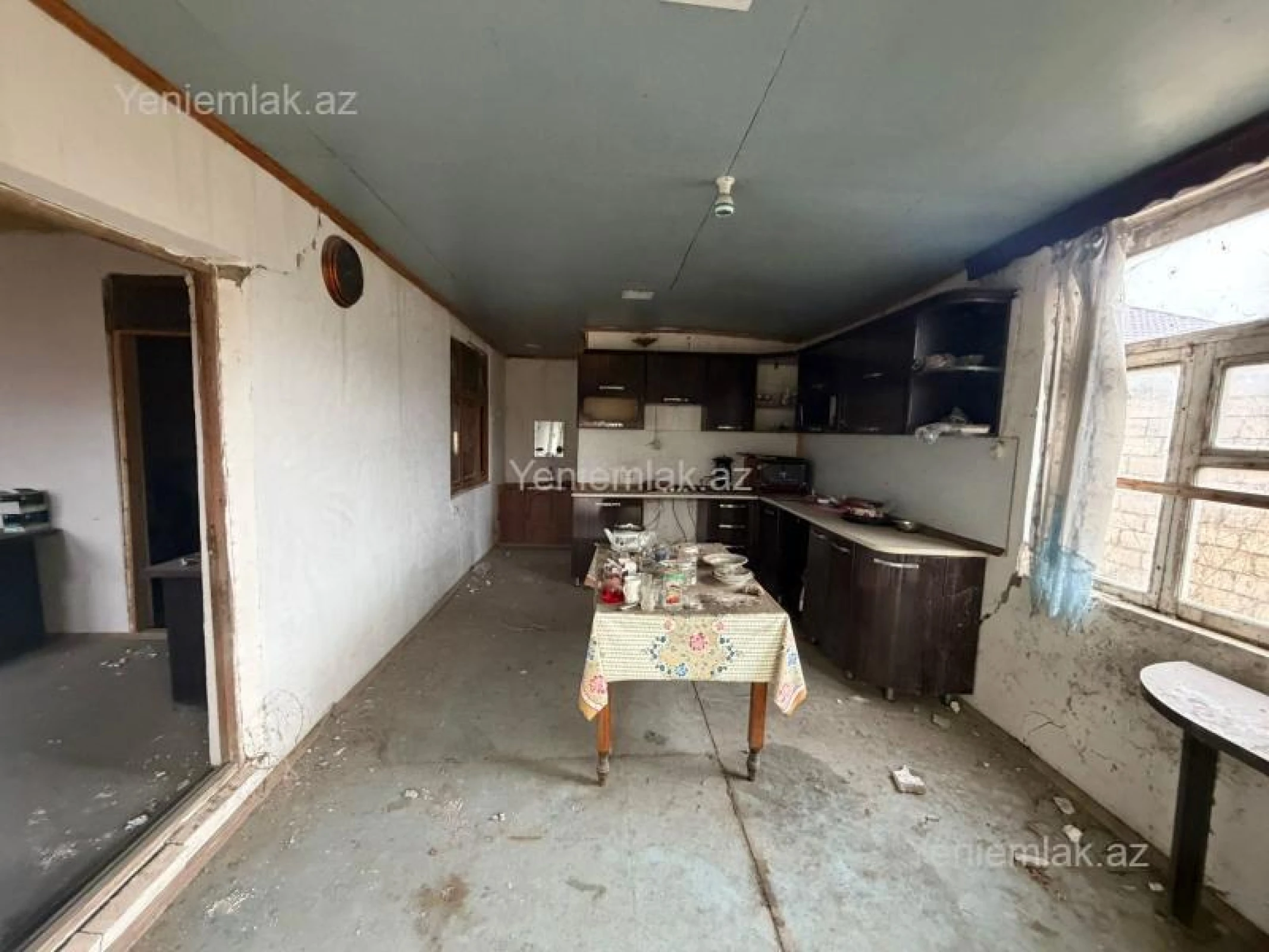 Satılır 4 otaqlı həyət evi 100 m²