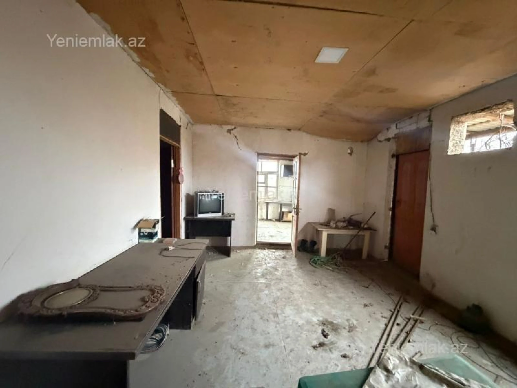 Satılır 4 otaqlı həyət evi 100 m²