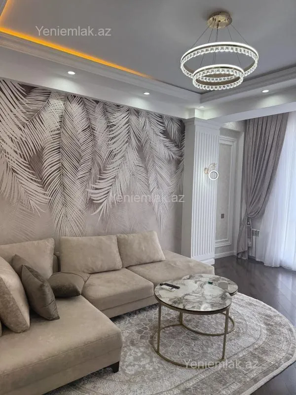 Satılır 2 otaqlı yeni tikili 72 m²