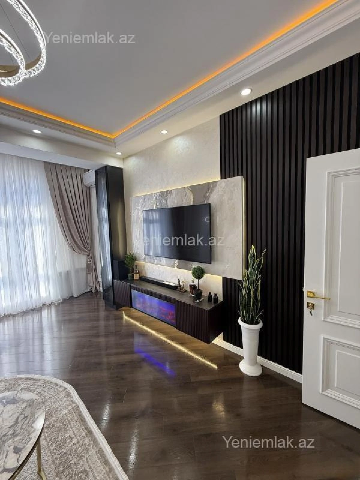 Satılır 2 otaqlı yeni tikili 72 m²