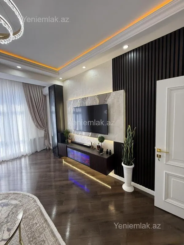 Satılır 2 otaqlı yeni tikili 72 m²