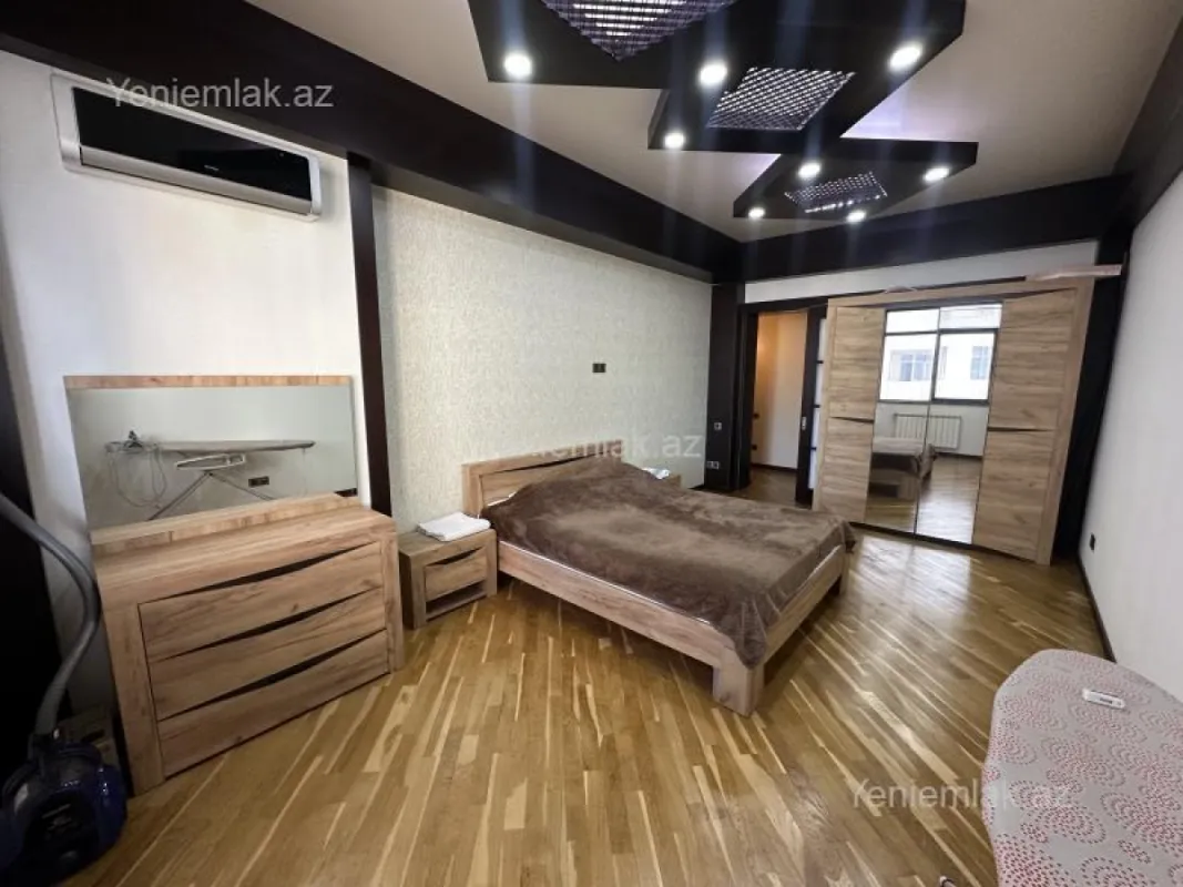 Satılır 2 otaqlı yeni tikili 92 m²