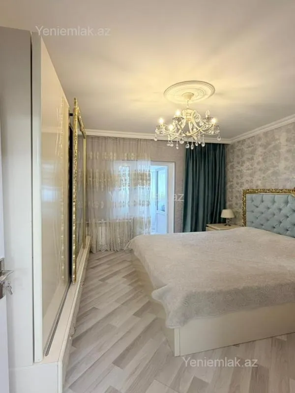 Satılır 3 otaqlı köhnə tikili 75 m²