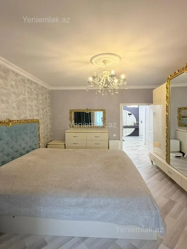 Satılır 3 otaqlı köhnə tikili 75 m²