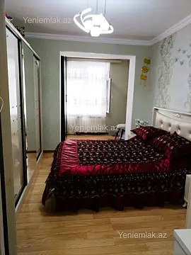 Satılır 3 otaqlı köhnə tikili 70 m²