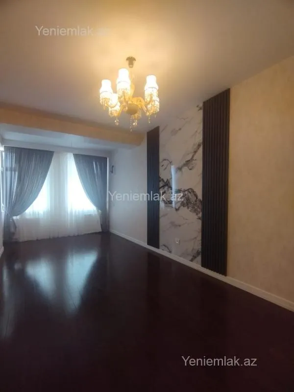 Satılır 4 otaqlı yeni tikili 215 m²