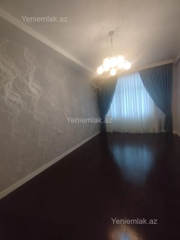 Satılır 4 otaqlı yeni tikili 215 m²