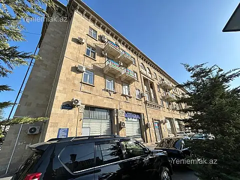 Satılır 3 otaqlı köhnə tikili 90 m² — Bakı, Nərimanov 3 otaq 90.00 m²