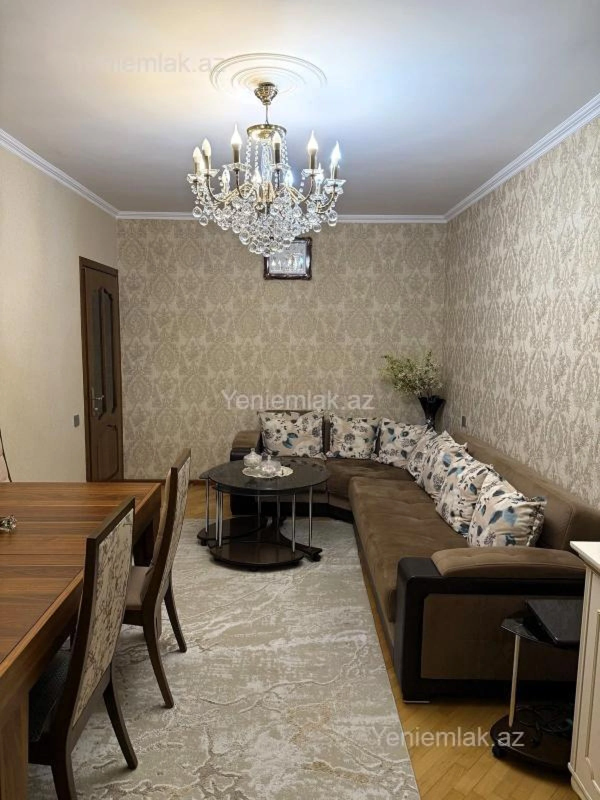 Satılır 3 otaqlı köhnə tikili 87 m²