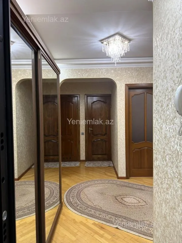 Satılır 3 otaqlı köhnə tikili 87 m²