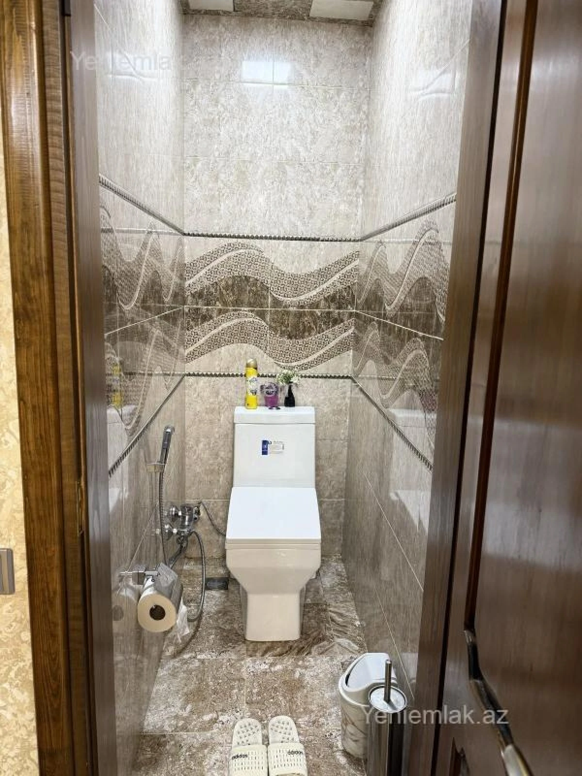 Satılır 3 otaqlı köhnə tikili 87 m²
