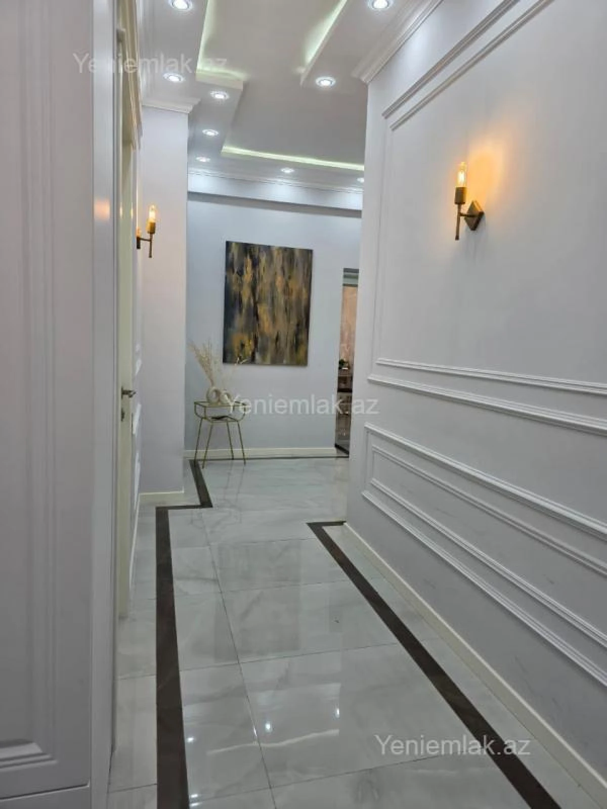 Satılır 3 otaqlı yeni tikili 92 m²