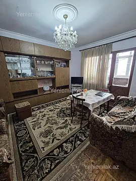 Satılır 3 otaqlı köhnə tikili 72 m² — Sumqayıt, 9-cu mikrorayon 3 otaq 72.00 m²