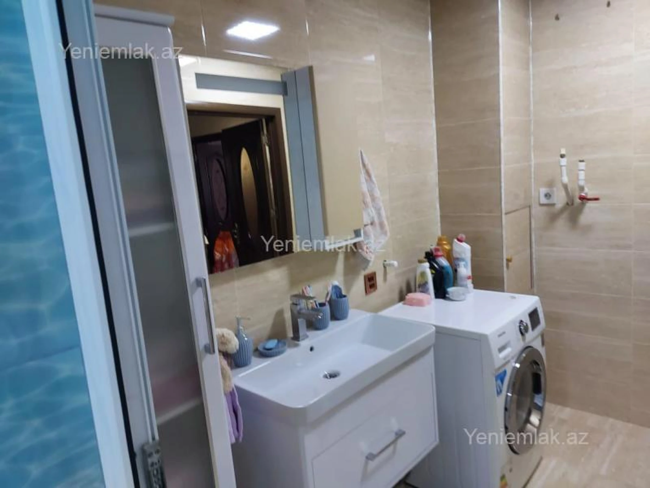 Satılır 3 otaqlı yeni tikili 131 m²