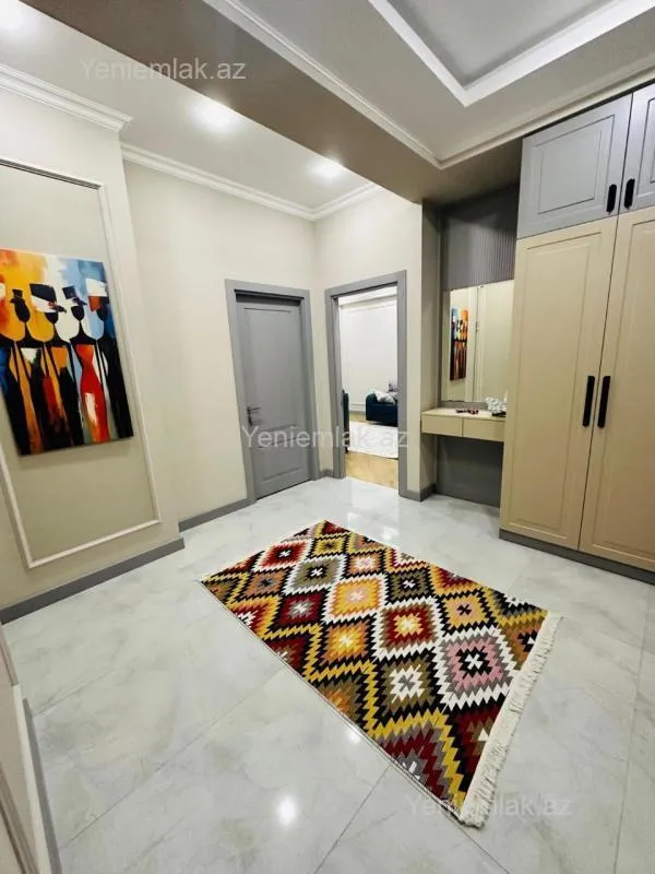 Satılır 2 otaqlı yeni tikili 65 m²