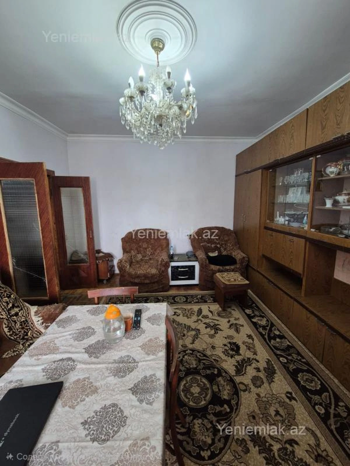 Satılır 3 otaqlı köhnə tikili 68 m²