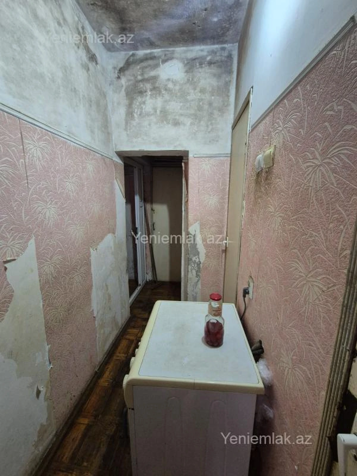 Satılır 3 otaqlı köhnə tikili 68 m²