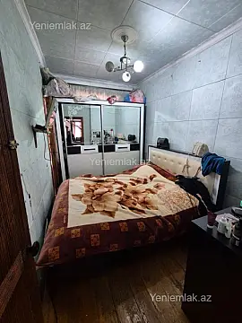 Satılır 3 otaqlı köhnə tikili 68 m²