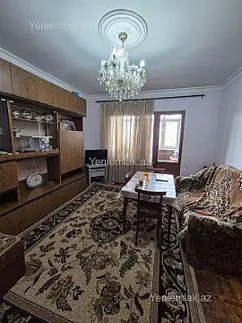 Satılır 3 otaqlı köhnə tikili 68 m² — Sumqayıt, 9-cu mikrorayon 3 otaq 68.00 m²