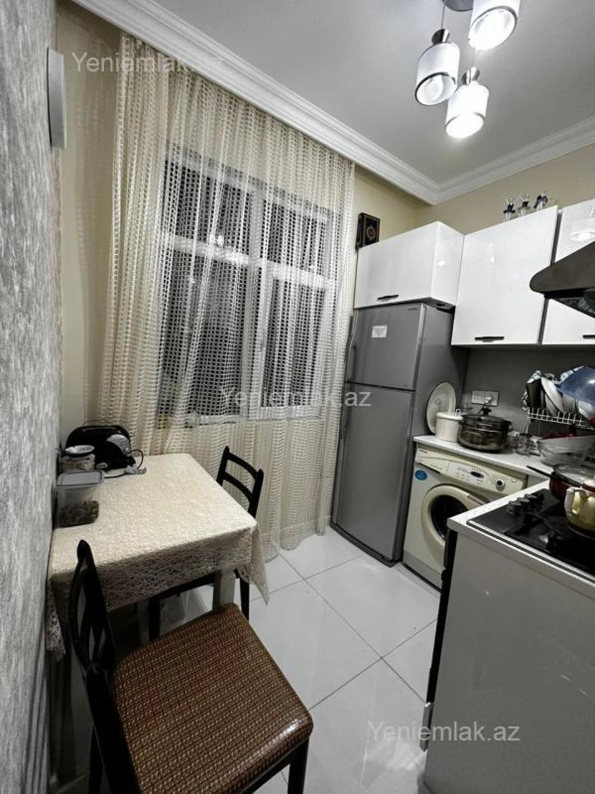 Satılır 2 otaqlı köhnə tikili 50 m²