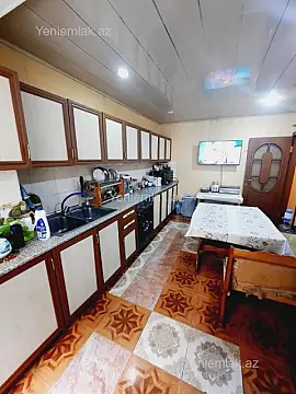 Satılır 3 otaqlı köhnə tikili 85 m²
