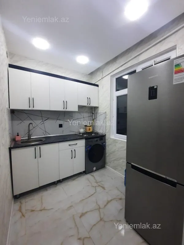 Satılır 2 otaqlı köhnə tikili 50 m²