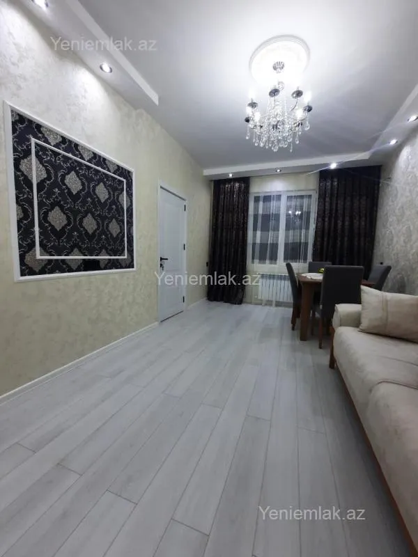 Satılır 2 otaqlı köhnə tikili 50 m²