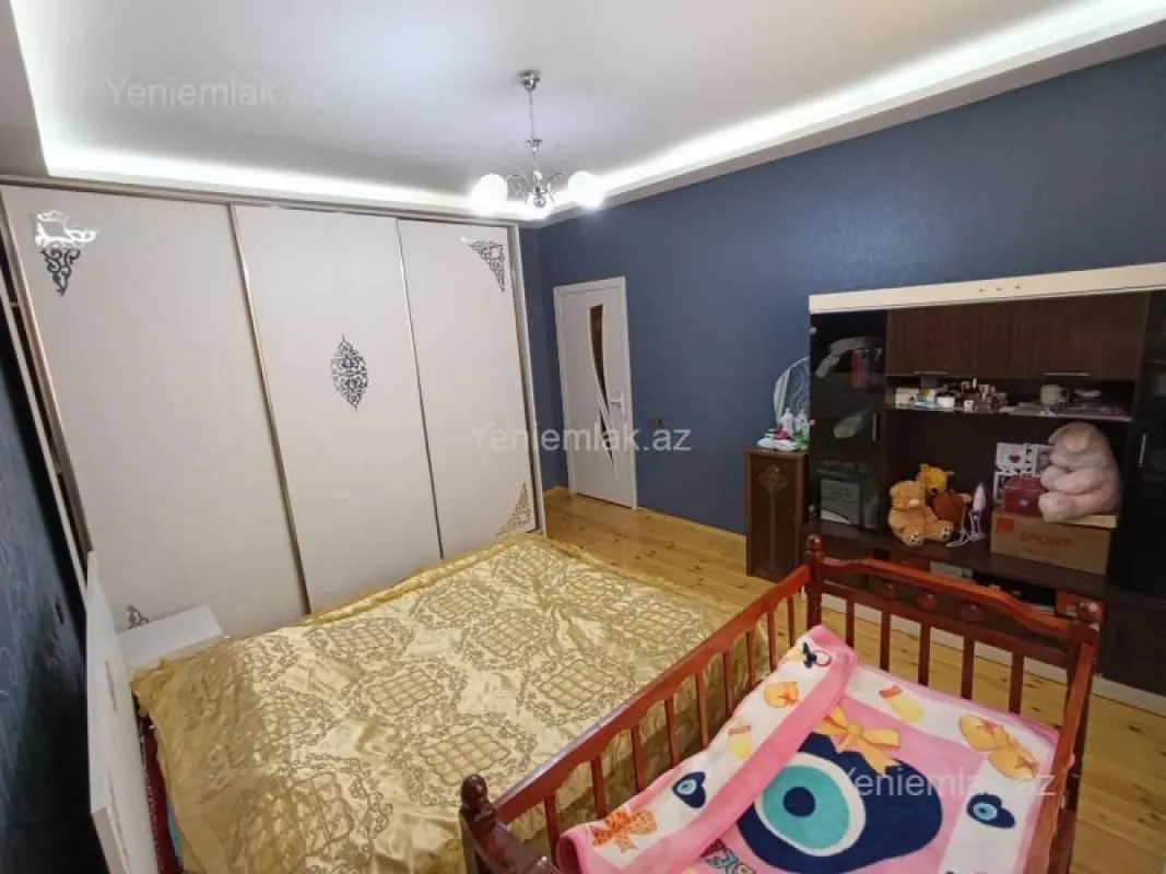 Satılır 4 otaqlı həyət evi 100 m²
