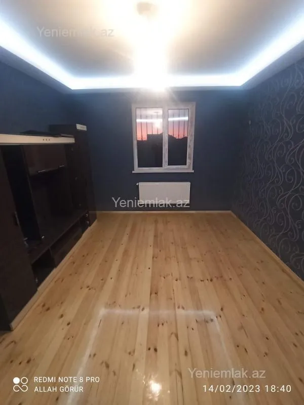Satılır 4 otaqlı həyət evi 100 m²