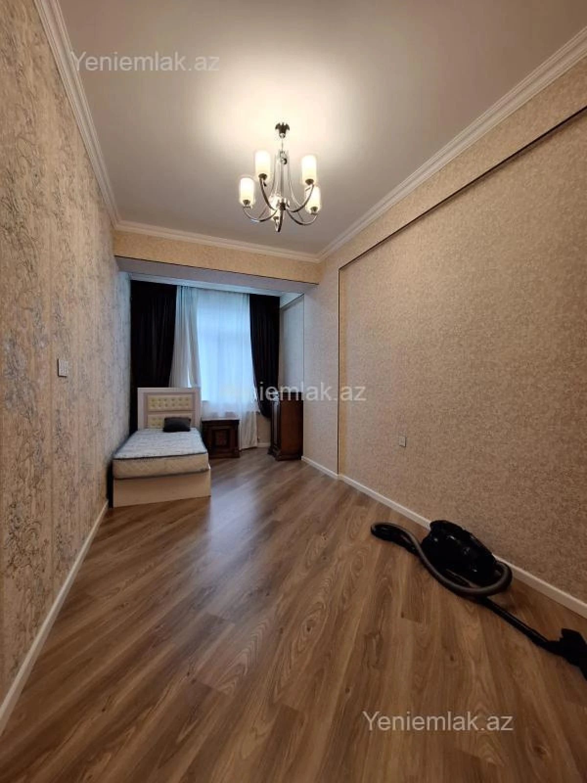 Satılır 3 otaqlı yeni tikili 122 m²