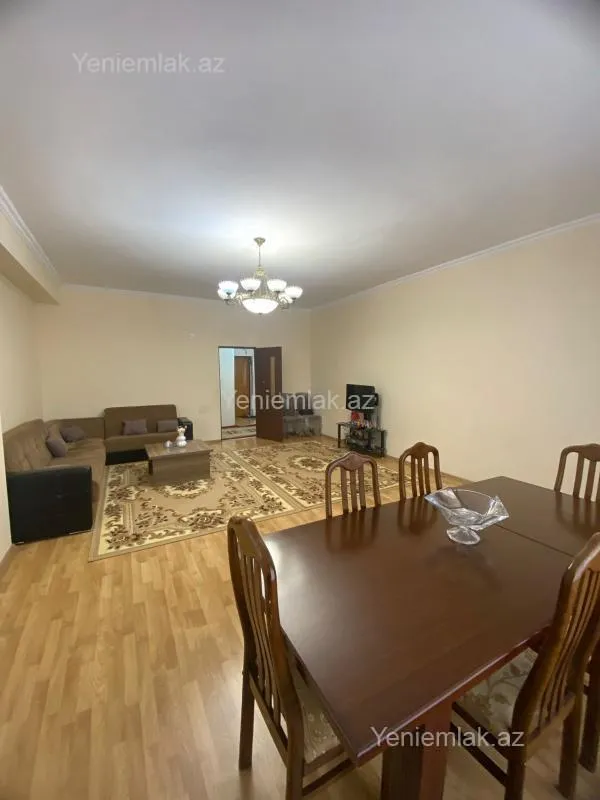 Satılır 2 otaqlı yeni tikili 115.6 m²