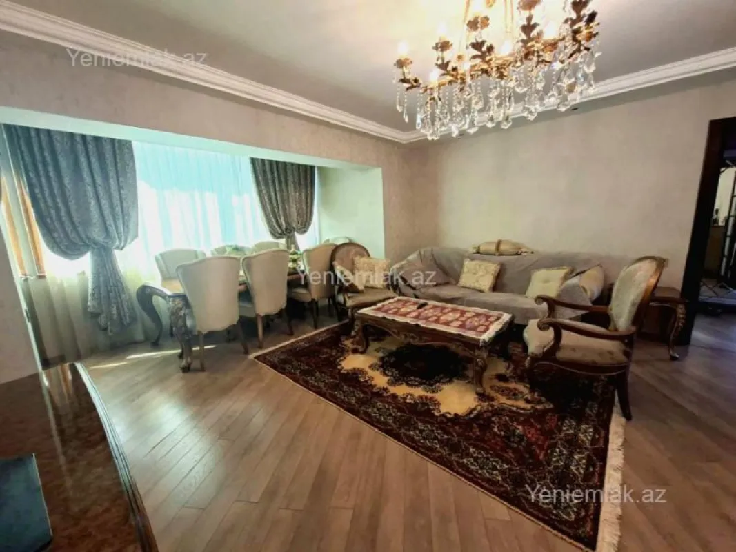 Satılır 4 otaqlı yeni tikili 120 m²