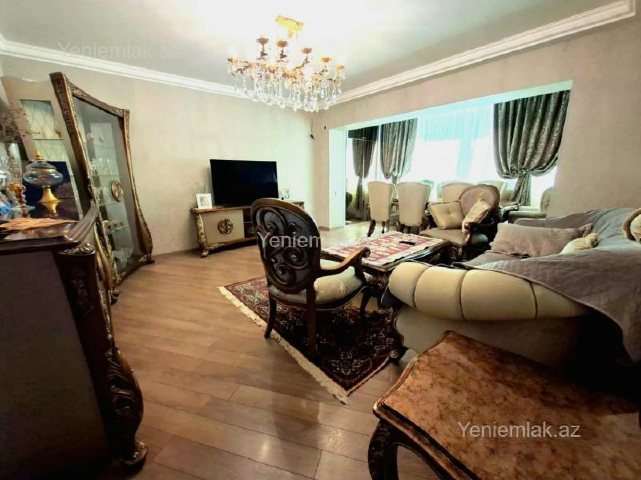 Satılır 4 otaqlı yeni tikili 120 m²