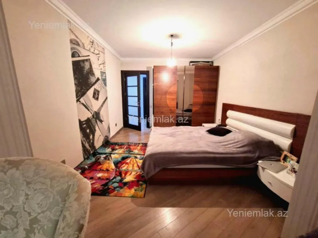 Satılır 4 otaqlı yeni tikili 120 m²