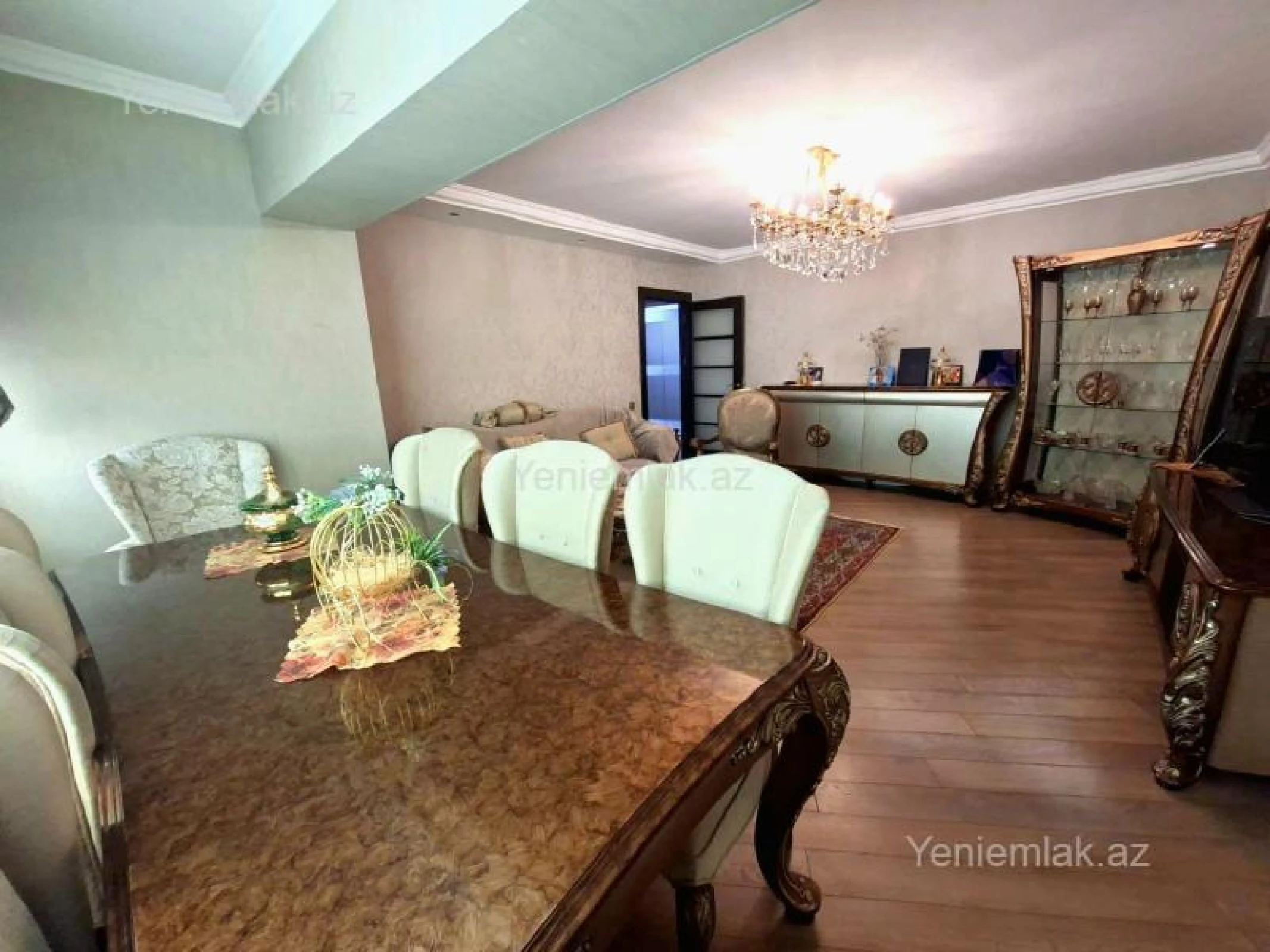 Satılır 4 otaqlı yeni tikili 120 m²