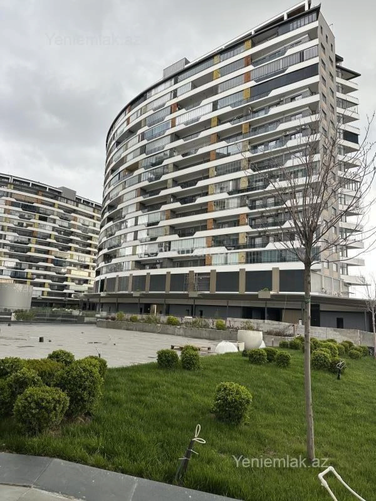 Satılır 3 otaqlı yeni tikili 113 m²
