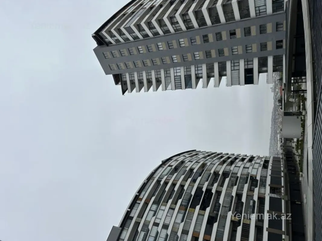 Satılır 3 otaqlı yeni tikili 113 m²