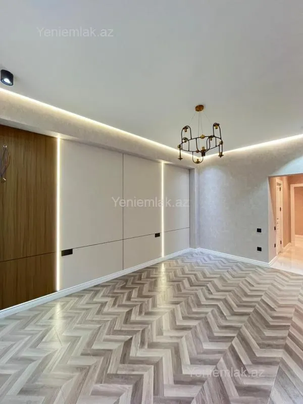 Satılır 3 otaqlı yeni tikili 165 m²