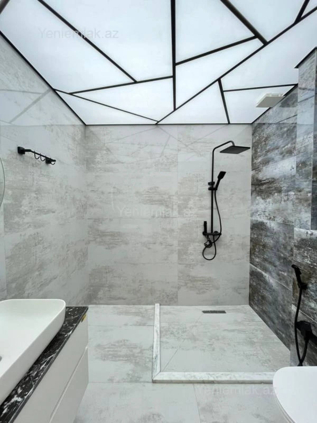 Satılır 3 otaqlı yeni tikili 165 m²