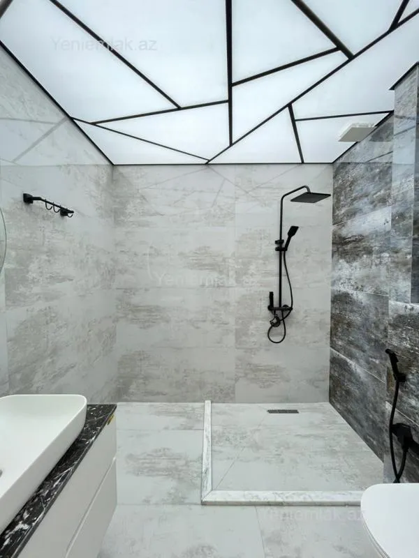 Satılır 3 otaqlı yeni tikili 165 m²