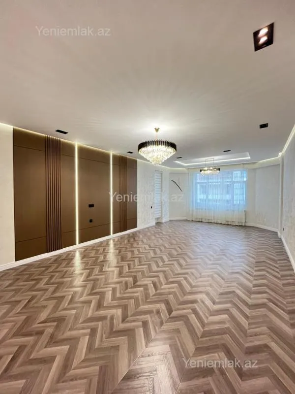 Satılır 3 otaqlı yeni tikili 165 m²