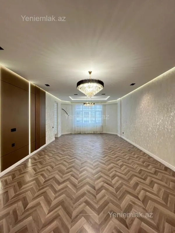 Satılır 3 otaqlı yeni tikili 165 m²