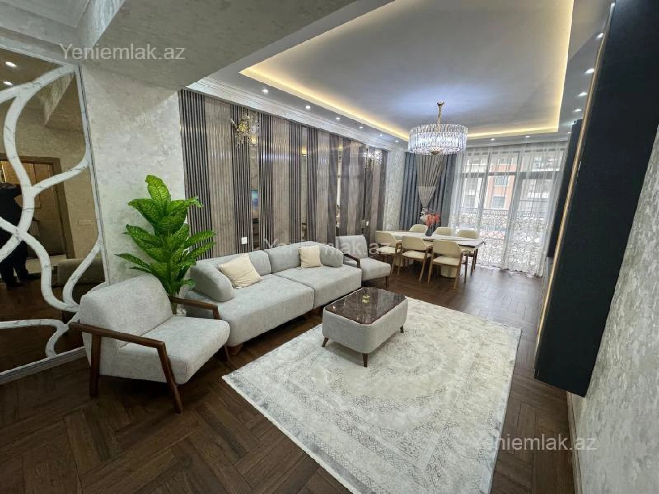 Satılır 3 otaqlı yeni tikili 127 m²