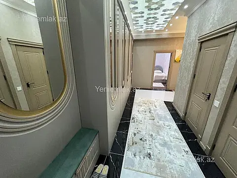 Satılır 3 otaqlı yeni tikili 127 m²