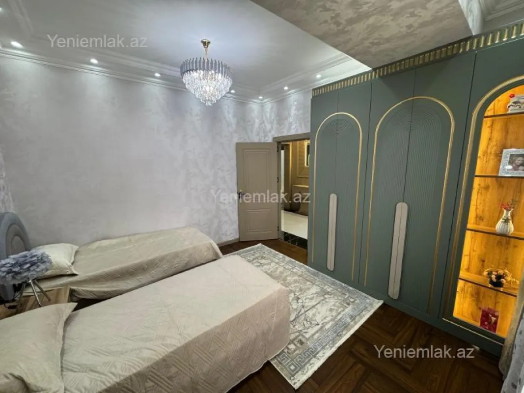 Satılır 3 otaqlı yeni tikili 127 m²